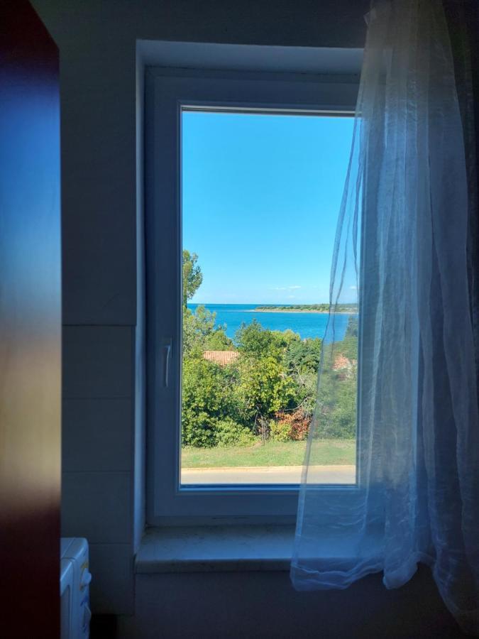 Apartments Henc Novigrad Istria Eksteriør bilde