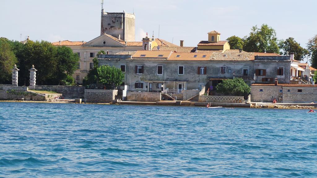 Apartments Henc Novigrad Istria Eksteriør bilde
