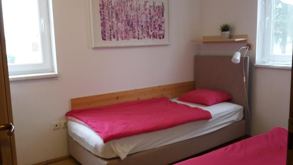 Apartments Henc Novigrad Istria Eksteriør bilde