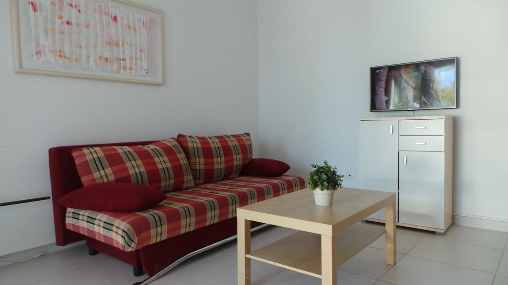 Apartments Henc Novigrad Istria Eksteriør bilde